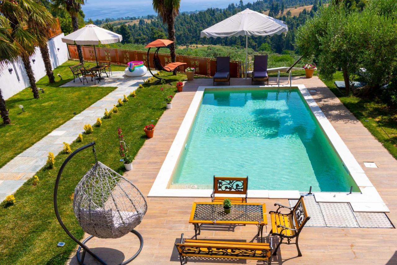 Pefkohori Golden Mountain Beach Villas Exteriör bild