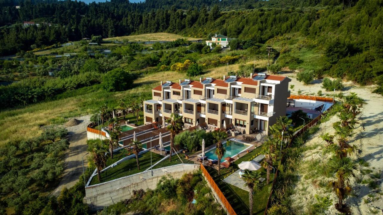 Pefkohori Golden Mountain Beach Villas Exteriör bild