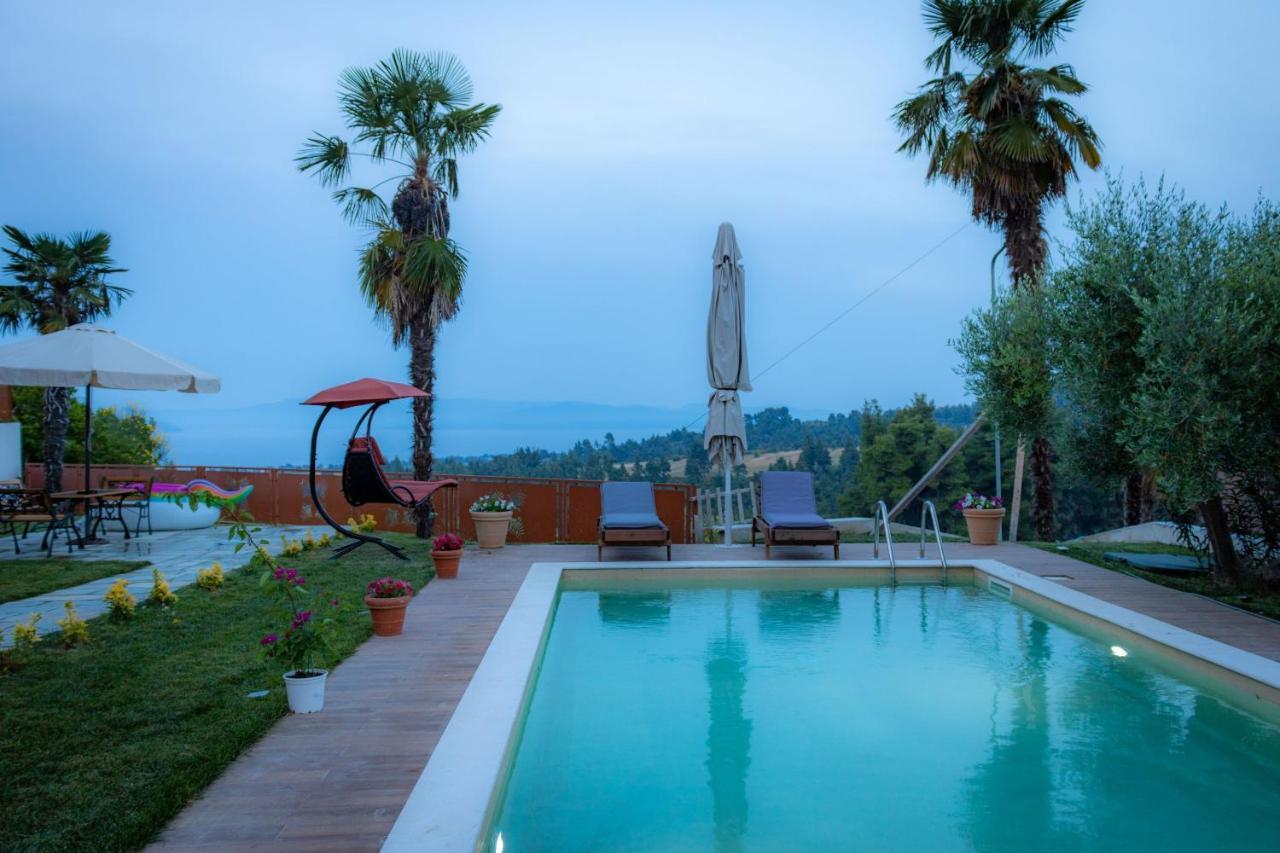 Pefkohori Golden Mountain Beach Villas Exteriör bild