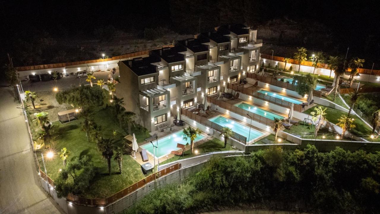 Pefkohori Golden Mountain Beach Villas Exteriör bild
